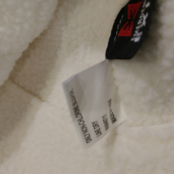 Hat & Glove Set - Picture 5 of 6